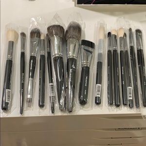 Brand New Morphe Brushes 15